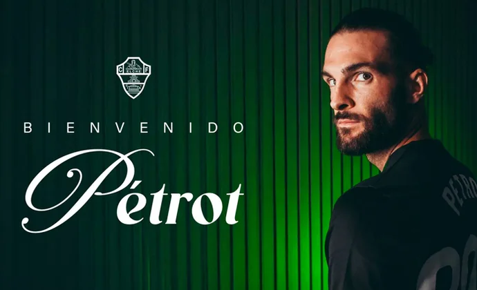 Léo Pétrot refuerza la defensa del Elche CF con solidez y versatilidad