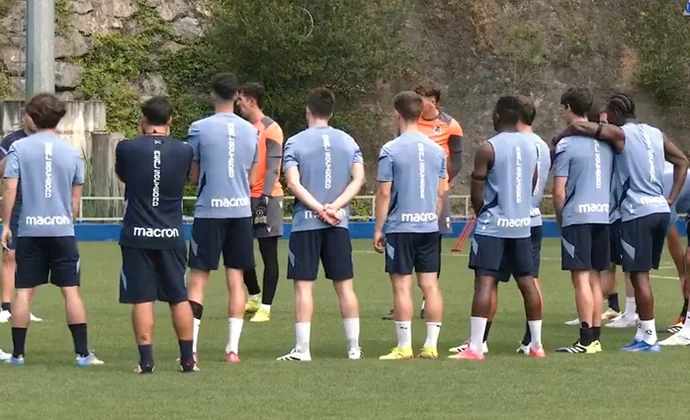 La Real Sociedad cierra la primera semana de trabajo en Zubieta sin recuperar a Zakharyan