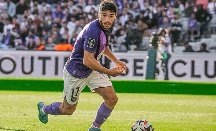 El Sevilla cierra el fichaje de Gabriel Suazo a coste cero