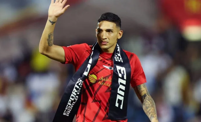 El Al Qadsiah frena la venta de Equi Fernández a la Real y cambia las condiciones