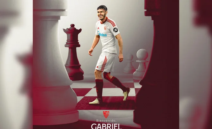 El Sevilla hace oficial el fichaje de Gabriel Suazo