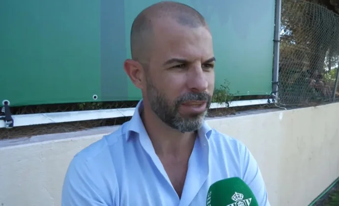 Fajardo hace un pequeño balance del mercado y habla de Riquelme