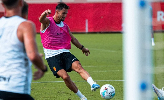 Valjent ya entrena en Son Bibiloni y solo falta Larin