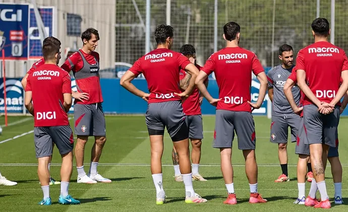 Budimir, principal novedad en la primera sesión de la semana