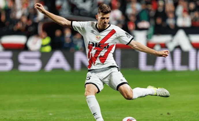 Iñigo Pérez ilusiona con el regreso de Gumbau al Rayo Vallecano
