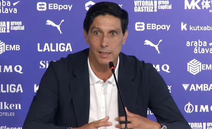 Sergio Fernández presenta a Raúl y habla de Adrián, Mariano, Petkovic, Yusi y los fichajes que faltan