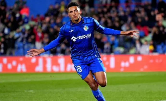 Elche y Real Madrid cierran la cesión de Álvaro Rodríguez