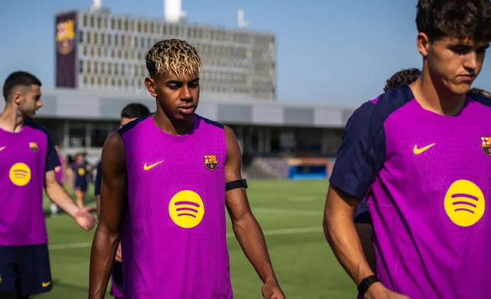 El Barcelona completa la sesión del viernes sin Ter Stegen ni Gerard Martín