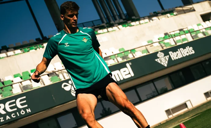 Diego Llorente, Marc Roca y Abde avanzan con sus procesos de recuperacion