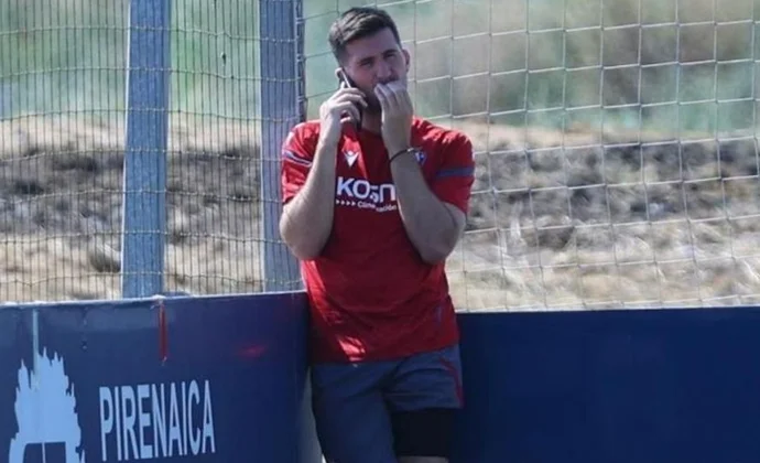 Jesús Areso, sin minutos finalmente contra el Lorient