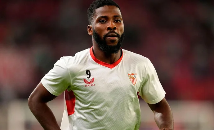 Pumas presenta una oferta por Iheanacho