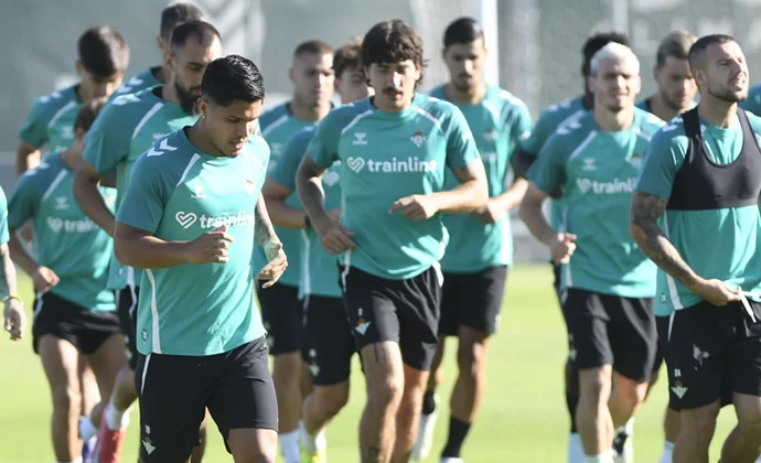 Gonzalo Petit, principal novedad en la vuelta al trabajo en la Ciudad Deportiva