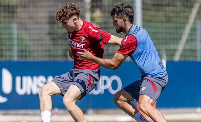 Víctor Muñoz, novedad en una sesión sin Areso ni Oroz