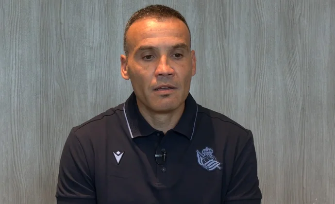 Sergio Francisco está contento con lo que tiene, no ve necesario fichar mucho y habla de Kubo y Oyarzabal