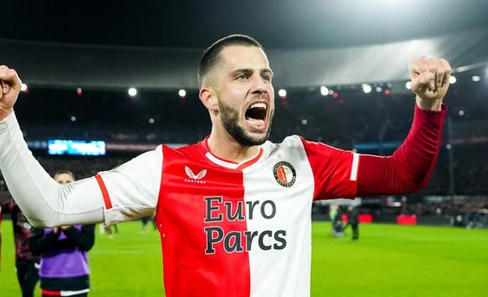 El Atlético cierra el fichaje de David Hancko