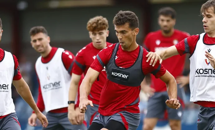 Aimar Oroz sigue al margen por culpa del esguince