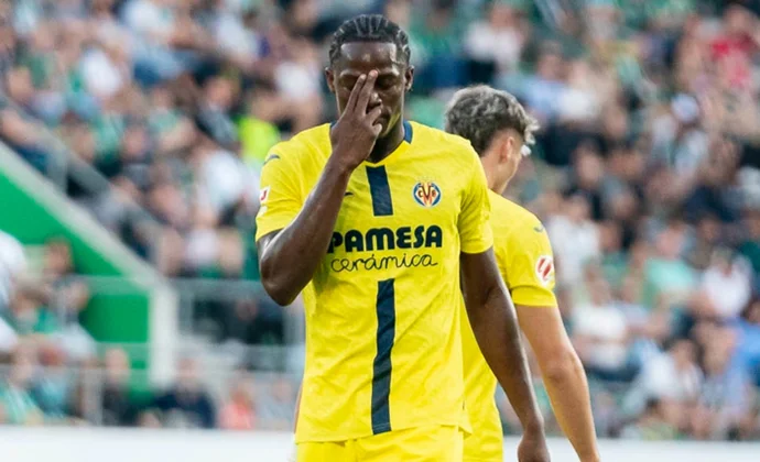 Etta Eyong solo ha necesitado tres semanas para convencer y sorprender a Marcelino