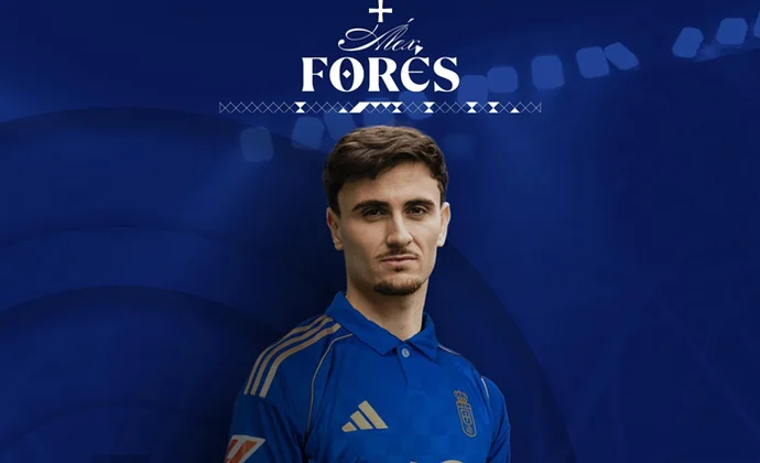 El Real Oviedo hace oficial el fichaje de Álex Forés