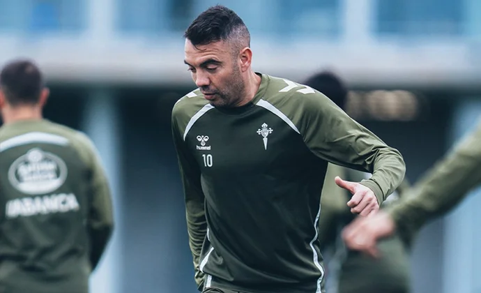Aspas recibe el alta médica y podrá jugar mañana contra el Schalke 04