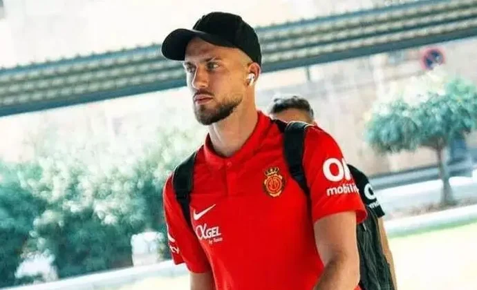 El Valencia sube su oferta por Copete y el Mallorca empieza a verla bien