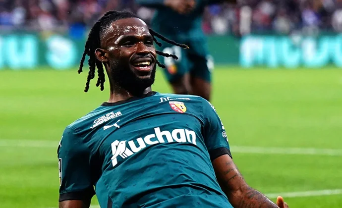 El Levante cierra el fichaje de Goduine Koyalipou