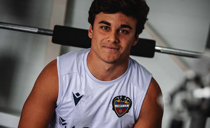 Pesimismo con la lesión de Carlos Álvarez de cara a la jornada 1