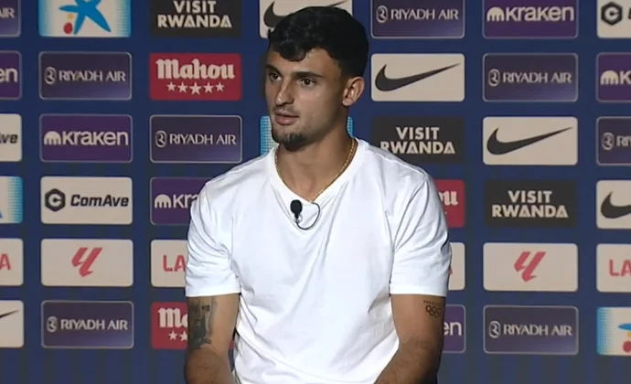 Pubill reconoce sentirse cómodo de central tras las primeras pruebas de Simeone