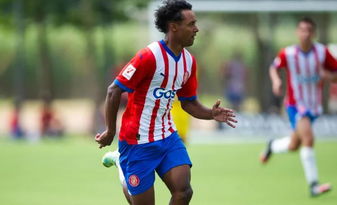 Jastin García, a un paso de salir cedido al Mirandés hasta final de temporada