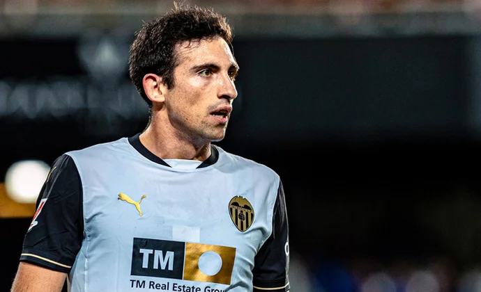 El Valencia cierra la renovación de César Tàrrega hasta 2030