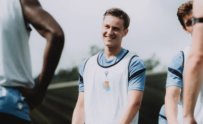 La Real Sociedad sigue ejercitándose sin Sadiq ni Zakharyan