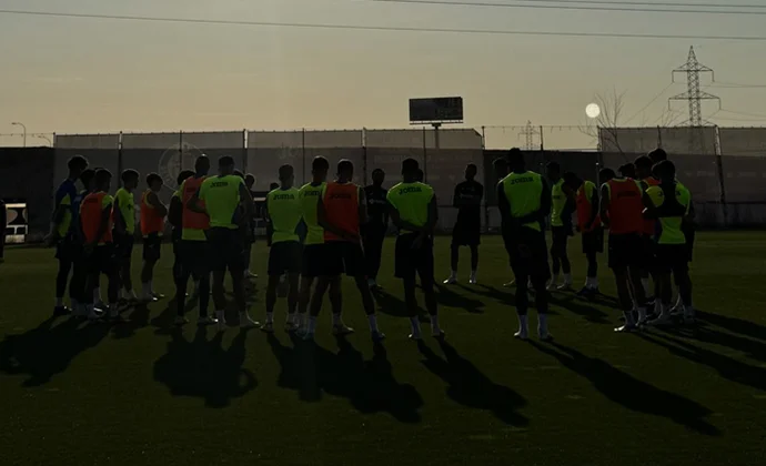 Alderete y Juanmi permanecen en duda para el último test de pretemporada