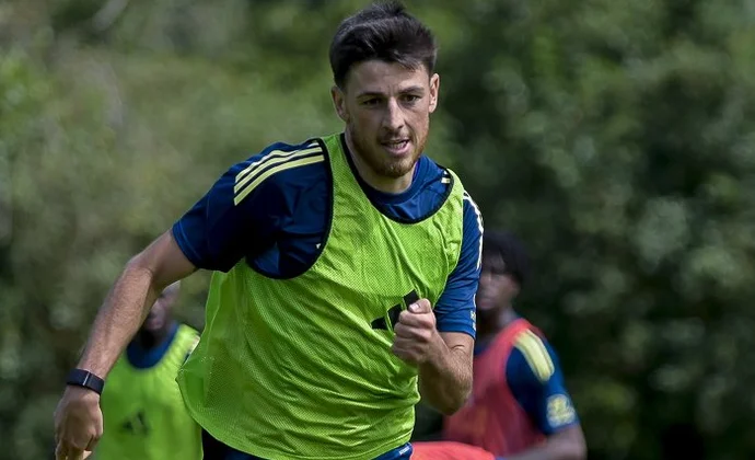 Hassan, Colombatto y Ovi Ejaria, bajas en la vuelta al trabajo