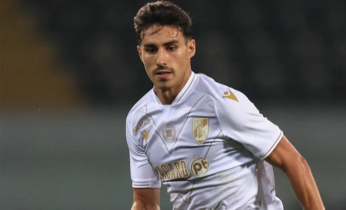 Valencia y Trabzonspor, en negociaciones avanzadas por el traspaso de André Almeida