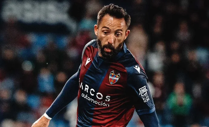 Víctor García, Pampín y Morales, en un teórico once suplente