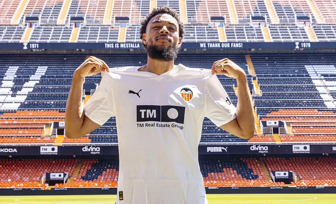 Danjuma, un reto personal de Corberán que pone en alerta al cuarteto ofensivo