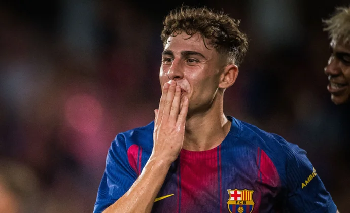 Fermín llegará lanzado a la jornada 1 mientras Dani Olmo lucha contra su físico