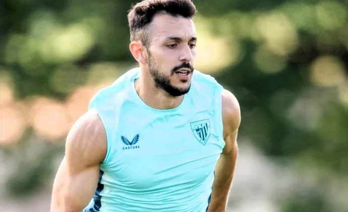 Paredes vuelve al grupo, pero solo tendrá una semana de pretemporada