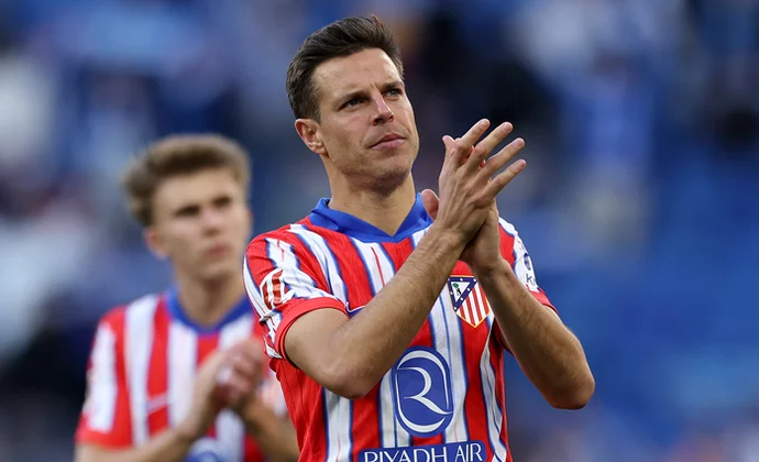 Azpilicueta no ha respondido al Celta porque espera un movimiento de Osasuna