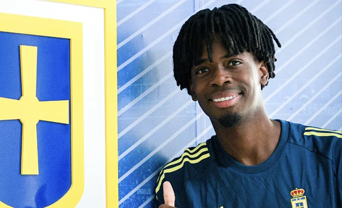 El Real Oviedo cierra el fichaje de Ovie Ejaria
