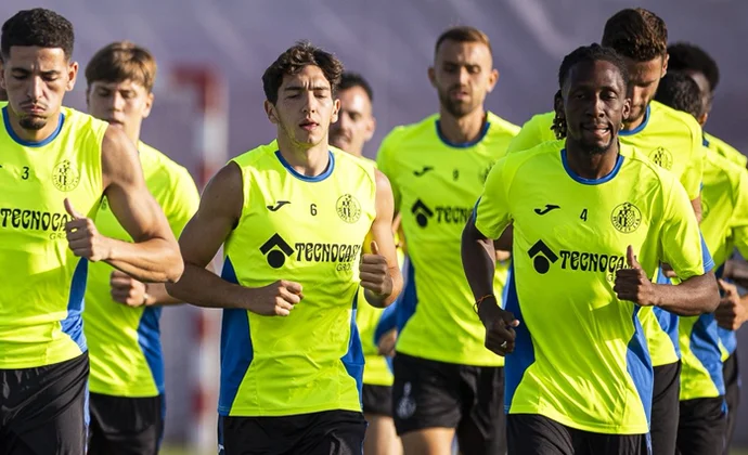 El Getafe esconde el estado físico de Kiko Femenia a cuatro días del debut liguero