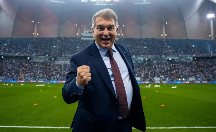 El Barcelona celebra la validación de la baja de Ter Stegen y la inminente inscripción de Joan García