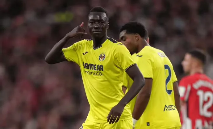Pape Gueye, en la mira de NEOM: Villarreal espera acontecimientos