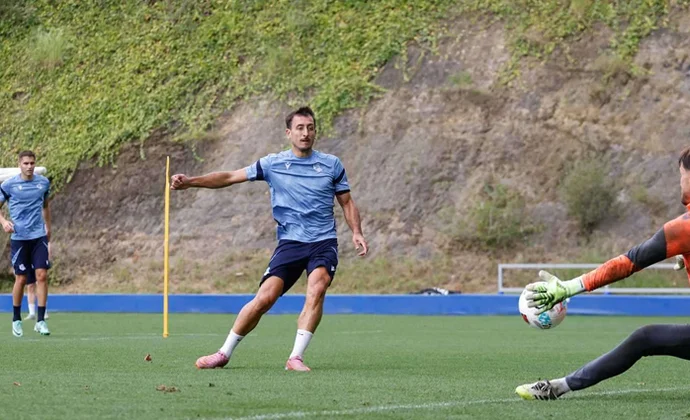 Gorrotxategi sigue al margen y tiene complicado estar en Mestalla