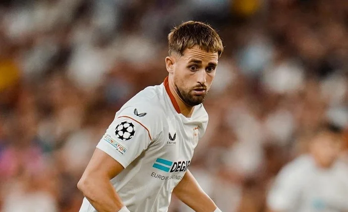 El Sevilla decide quedarse con Januzaj: le retira de la lista de transferibles y le da ficha
