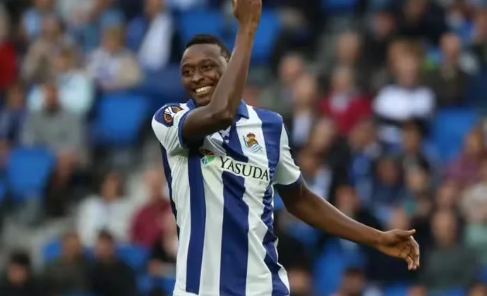Valencia alcanza un principio de acuerdo con Umar Sadiq y espera el OK de la Real Sociedad