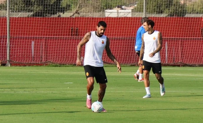 Samu Costa repite con el grupo por segundo día consecutivo