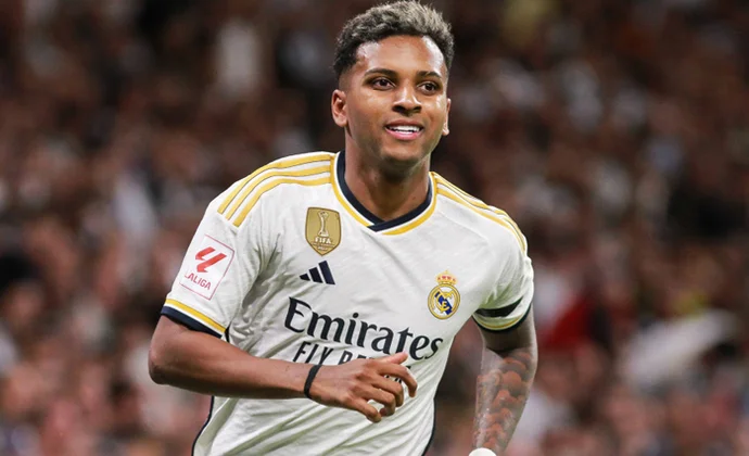 Rodrygo se devalúa 20 millones en dos meses y el Real Madrid teme que siga en caída libre