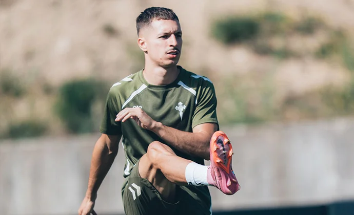 El Celta completa otra sesión con la única baja de Starfelt