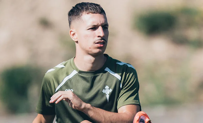 Bryan Zaragoza sigue sin estar apto para ser titular