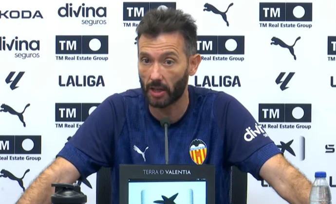 Corberán habla de Almeida, Dimitrievski, Diakhaby, Diego López, Danjuma, Yarek, Raba, Sadiq, el mercado y Osasuna